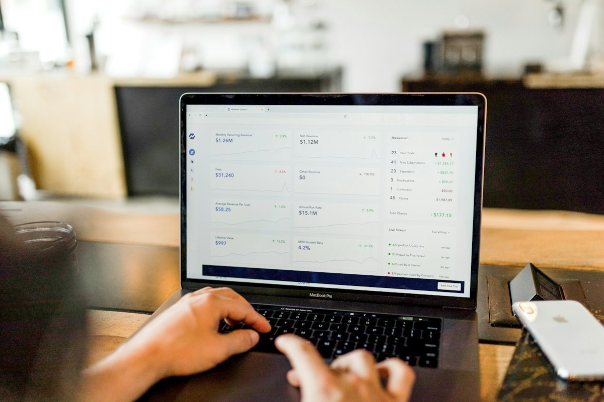 Suporte Shopify: painel de eventos de conversão sendo conferido depois da correção do pixel